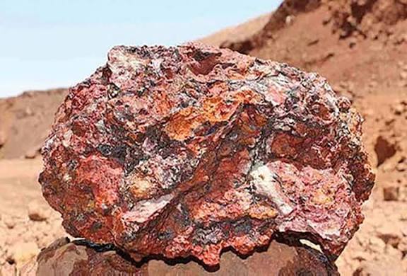 گامی مهم در مسیر تسهیل بازگشت ارز صادراتی/ فراهم شدن زمینه عرضه ارز صادراتی سرب و روی در تالار توافقی